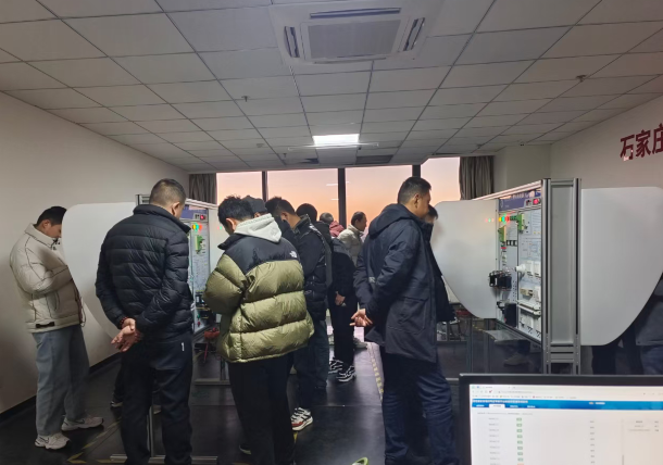 電工證需培訓幾天,報名費多少錢?